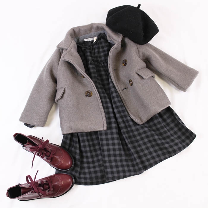 韓国子供服　moooi 　WINTER SALE 人気です。